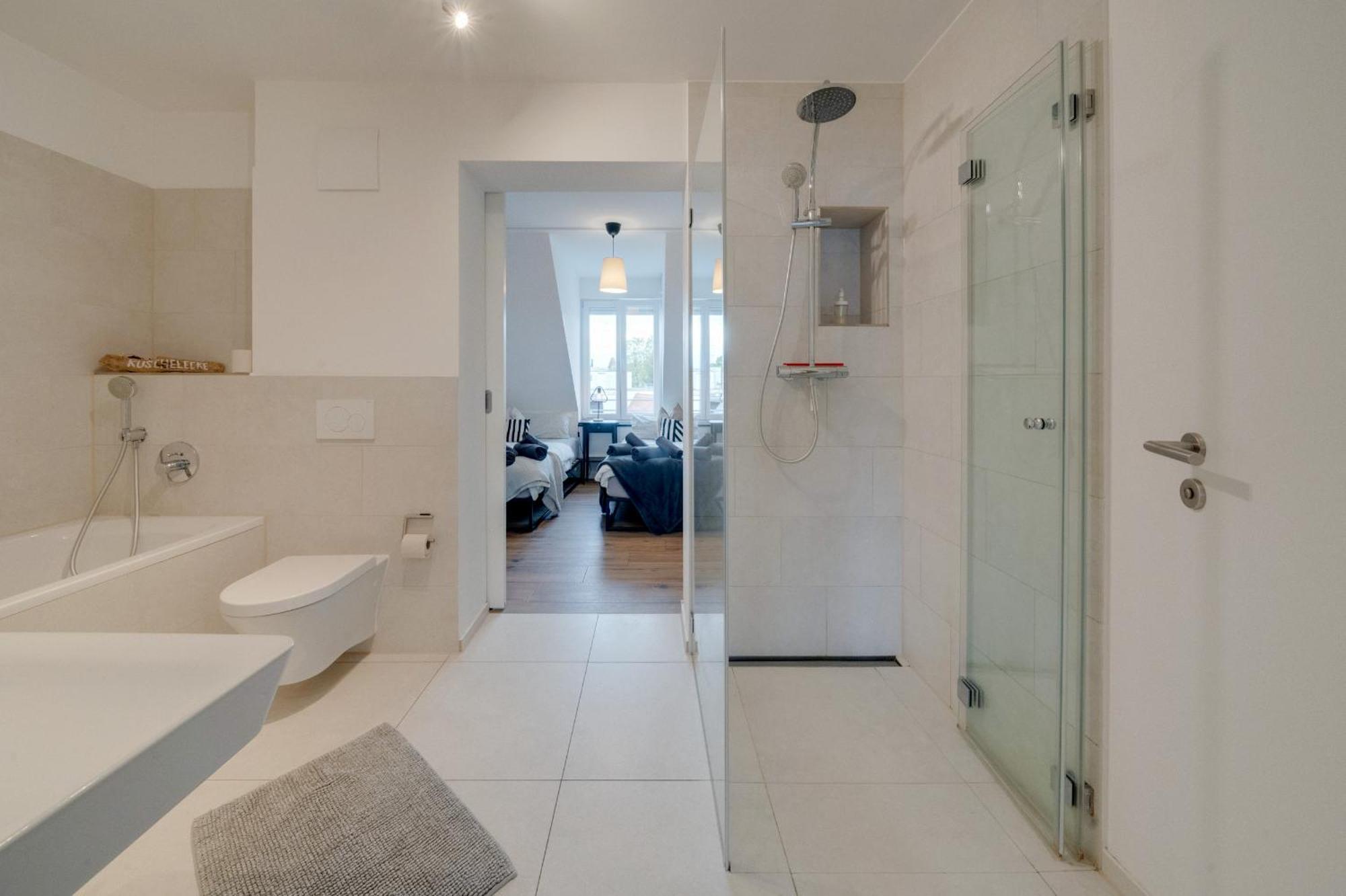 Neu-Luxus Apartment-Zentral In Altstadt-65-80Qm アウグスブルク エクステリア 写真