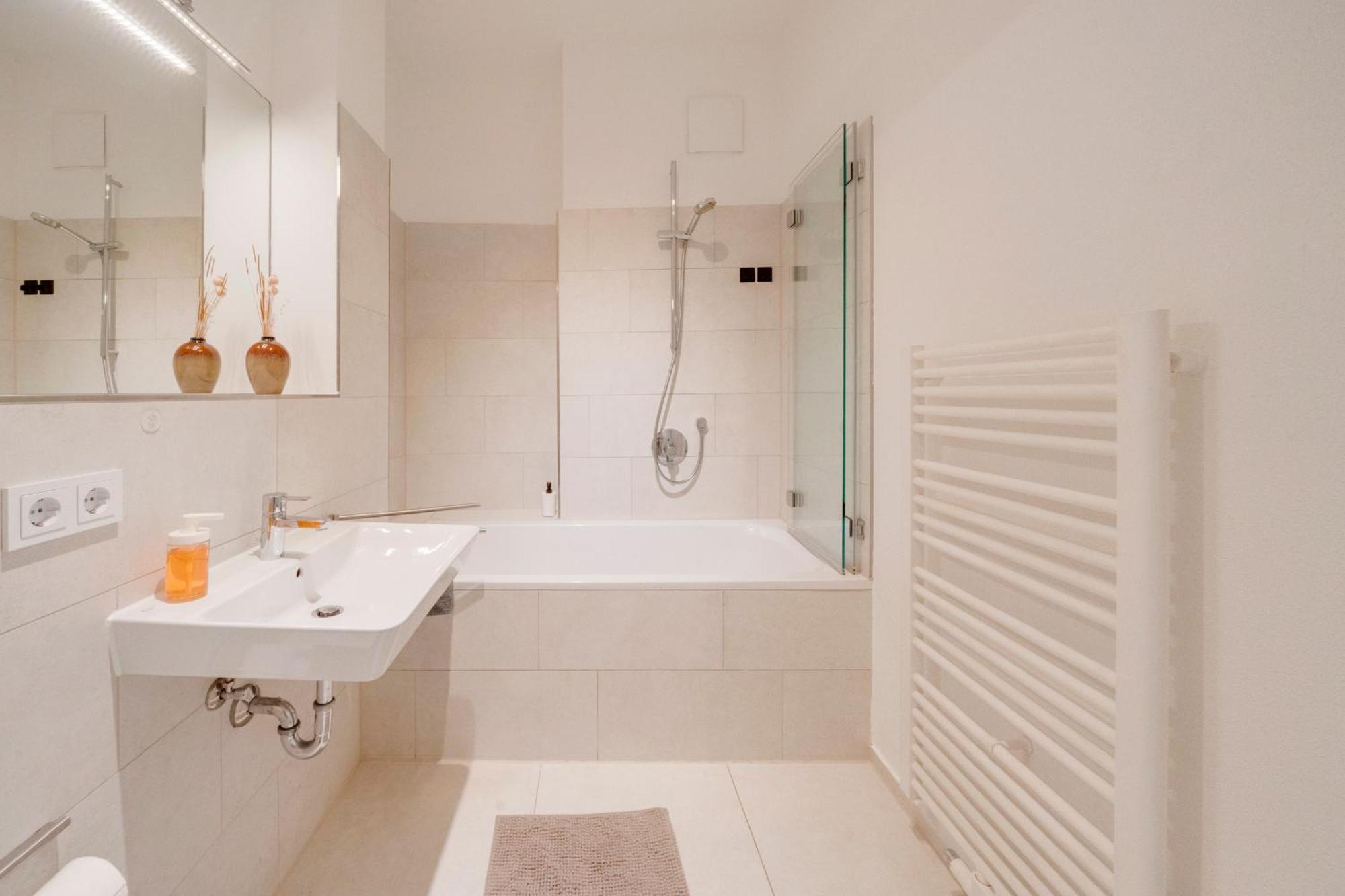 Neu-Luxus Apartment-Zentral In Altstadt-65-80Qm アウグスブルク エクステリア 写真